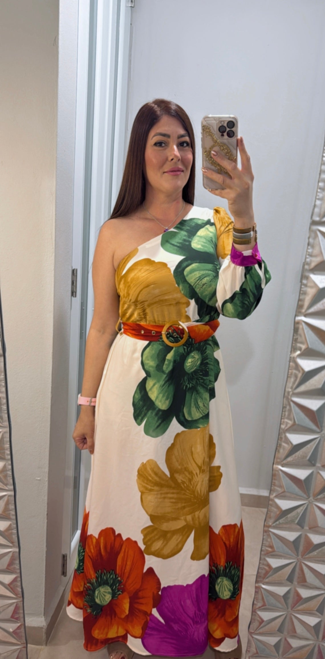 One Shoulder Glow