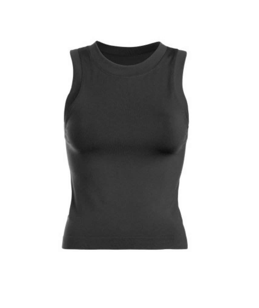 Basic Top in Black